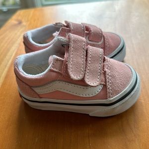 Baby Vans Old Skool size 2.5